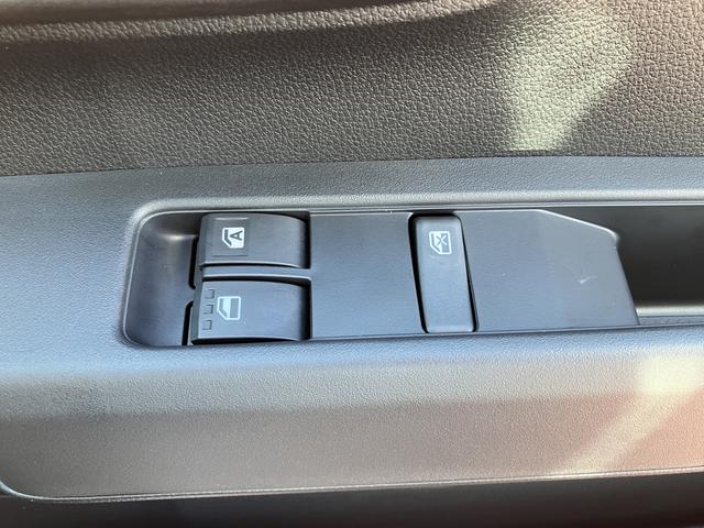 ハイゼットカーゴDX 届け出済み未使用車 最大積載量350Kg保証 新車保証・まごころ保証 1年間・走行距離無制限付き 両側スライドドア アイドリングストップ パワーウィンドウ 衝突回避支援ブレーキ 車線逸脱制御機能 誤発進抑制制御機能(東京都)の中古車