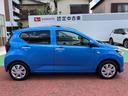 保証１年間・距離無制限付き　ＦＭ／ＡＭラジオ　ＡＵＸ接続　アイドリングストップ車　ＣＶＴ　前後コーナーセンサー　タイヤパンク修理キット（東京都）の中古車