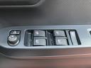 保証１年間・距離無制限付き　ＦＭ／ＡＭラジオ　ＡＵＸ接続　デジタルスピードメーター　電動格納ミラー　パワーウィンドウ　前後コーナーセンサー　横滑り防止装置（東京都）の中古車