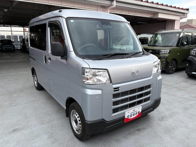 ハイゼットカーゴDX 純正ラジオ ETC コーナーセンサー ワイドバイザー純正ラジオ、コーナーセンサー、マニュアルエアコン、ワイドバイザーフロント2枚、ラバーマットフロントのみ、キーレス1本(東京都)の中古車