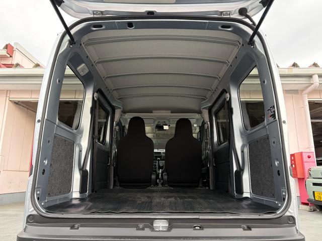 ハイゼットカーゴDX 純正ラジオ ETC コーナーセンサー ワイドバイザー純正ラジオ、コーナーセンサー、マニュアルエアコン、ワイドバイザーフロント2枚、ラバーマットフロントのみ、キーレス1本(東京都)の中古車