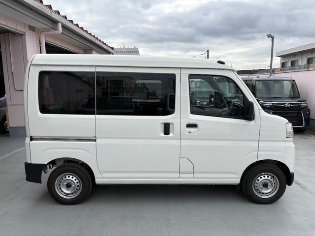 ハイゼットカーゴＤＸ　純正ラジオ　カーペットマット　コーナーセンサー付保証　新車保証・まごころ保証　１年間・走行距離無制限付き（東京都）の中古車