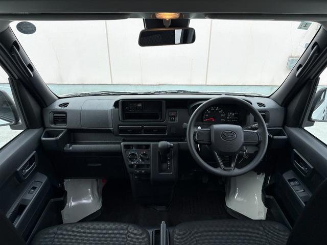 ハイゼットカーゴＤＸ　純正ラジオ　カーペットマット　コーナーセンサー付保証　新車保証・まごころ保証　１年間・走行距離無制限付き（東京都）の中古車