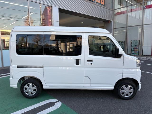 ハイゼットカーゴクルーズ 届け出済み未使用車保証 新車保証・まごころ保証 1年間・走行距離無制限付き(東京都)の中古車