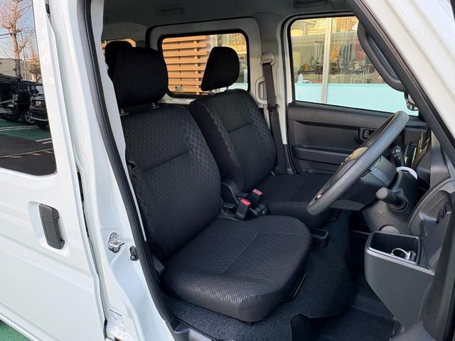 ハイゼットカーゴクルーズ 届け出済み未使用車保証 新車保証・まごころ保証 1年間・走行距離無制限付き(東京都)の中古車