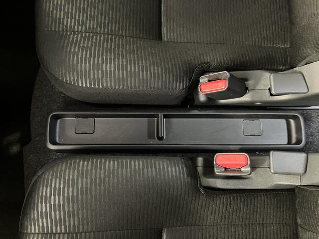 ハイゼットカーゴクルーズ　　９インチディスプレイオーディオ装備保証　新車保証・まごころ保証　１年間・走行距離無制限付き　９インチディスプレイオーディオ　バックモニター　コーナーセンサー　ＬＥＤヘッドライト（東京都）の中古車