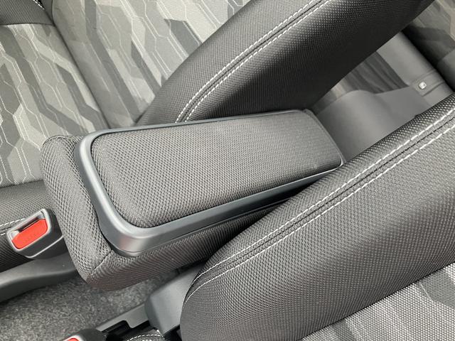 タフトＧ　ダーククロムベンチャー　届け出済み未使用車保証　新車保証・まごころ保証　１年間・走行距離無制限付き（東京都）の中古車