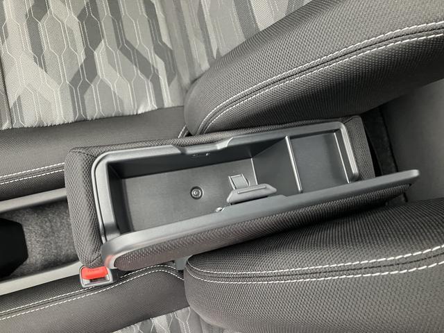 タフトＧ　ダーククロムベンチャー　届け出済み未使用車保証　新車保証・まごころ保証　１年間・走行距離無制限付き（東京都）の中古車