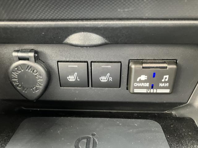 ロッキープレミアム 4WD・大画面ナビ・前後ドラレコ・ETC・BSM保証 まごころ保証 1年間・走行距離無制限付き・4WD・9インチナビ・前後ドラレコ・パノラマカメラ・ETC車載器・前席シートヒーター・LEDヘッドライト・フォグランプ・クルーズコントロール・BSM(東京都)の中古車