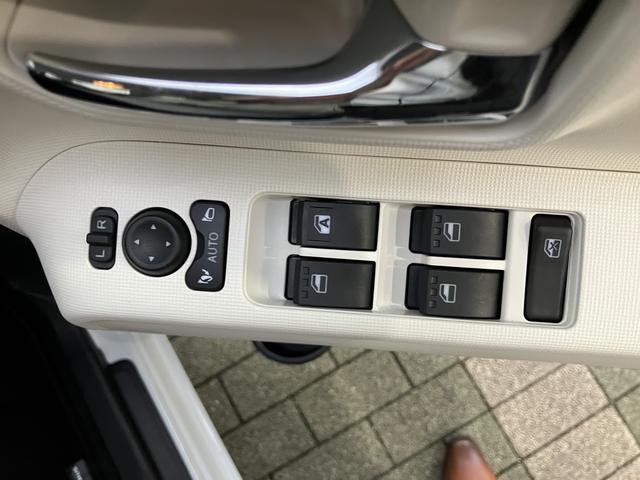 ムーヴキャンバスストライプスＧ　７インチ純正ナビゲーション搭載！！保証　新車保証・まごころ保証　１年間・走行距離無制限付き・７インチナビ・バックカメラ・ドラレコ・ＥＴＣ装備・ＬＥＤヘッドライト装備（東京都）の中古車