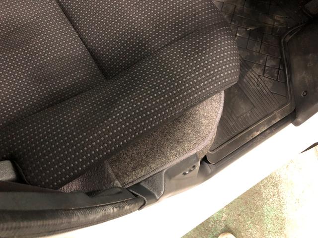 ハイゼットカーゴクルーズターボＳＡIII　４ＷＤ／走行６２１９０キロ／ナビ１年保証距離無制限　走行距離６２１９０キロ　４ＷＤ　純正フルセグナビ　ブルートゥース　ドラレコ　純正マット　助手席エアバッグ　オートライト　ＬＥＤヘッドランプ　アイドリングストップ　スマートアシスト３（埼玉県）の中古車