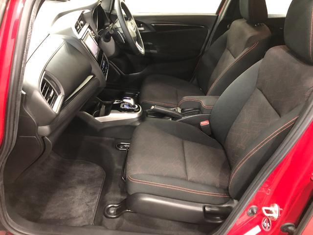 フィットハイブリッドＳパッケージ　走行距離３９２８１キロ／ナビ／バックカメラ１年保証距離無制限　走行距離３９２８１キロ　ワンセグナビ　バックカメラ　ブルートゥース　純正カーペットマット　助手席エアバッグ　ＬＥＤヘッドランプ　電動格納式ドアミラー（埼玉県）の中古車