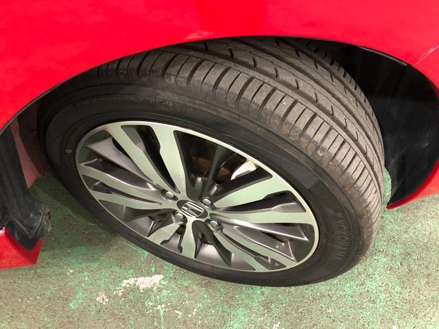 フィットハイブリッドＳパッケージ　走行距離３９２８１キロ／ナビ／バックカメラ１年保証距離無制限　走行距離３９２８１キロ　ワンセグナビ　バックカメラ　ブルートゥース　純正カーペットマット　助手席エアバッグ　ＬＥＤヘッドランプ　電動格納式ドアミラー（埼玉県）の中古車