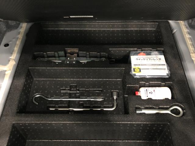 グレイスＬＸ　車検整備付／走行距離２９６０７キロ／フルセグナビ１年保証距離無制限　走行距離２９６０７キロ　車検整備付　フルセグナビ　バックカメラ　デジタルルームミラー　純正マット　サイドエアバッグ　ＬＥＤヘッドランプ　アイドリングストップ（埼玉県）の中古車