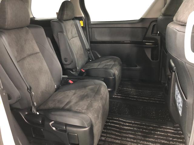 ヴェルファイアハイブリッドＺＲ　車検整備付／走行距離３６２９５キロ／ナビ／後席モニター車検整備付　フルセグナビ　バックカメラ　ドラレコ　後席モニター　純正マット　サイドエアバッグ　オートライト　ＨＩＤヘッドランプ　両側電動スライドドア　１年保証距離無制限　走行距離３６２９５キロ（東京都）の中古車