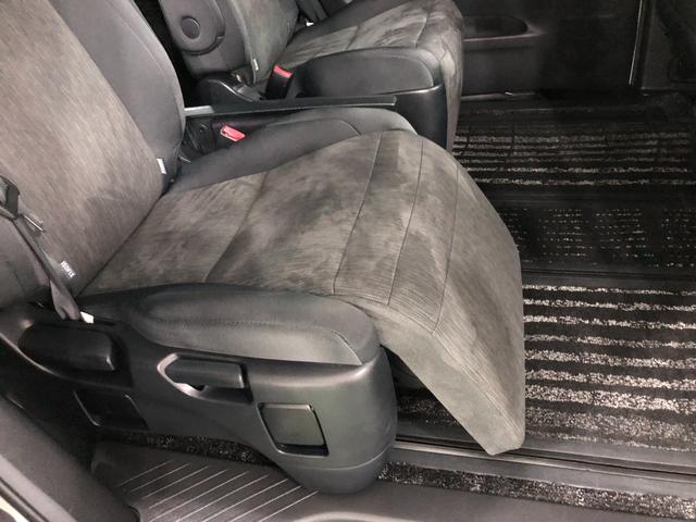 ヴェルファイアハイブリッドＺＲ　車検整備付／走行距離３６２９５キロ／ナビ／後席モニター車検整備付　フルセグナビ　バックカメラ　ドラレコ　後席モニター　純正マット　サイドエアバッグ　オートライト　ＨＩＤヘッドランプ　両側電動スライドドア　１年保証距離無制限　走行距離３６２９５キロ（東京都）の中古車