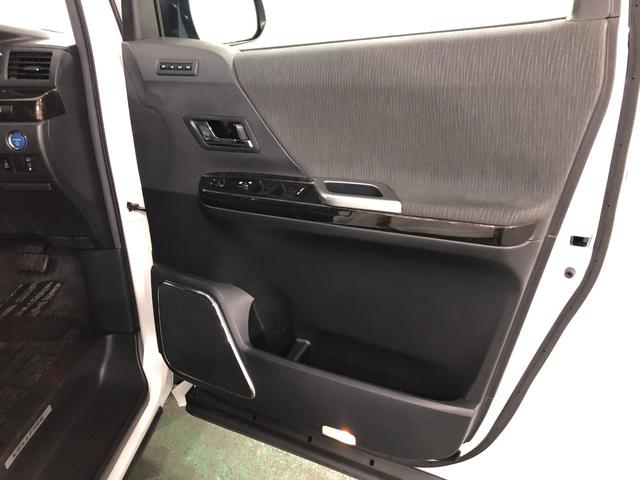 ヴェルファイアハイブリッドＺＲ　車検整備付／走行距離３６２９５キロ／ナビ／後席モニター車検整備付　フルセグナビ　バックカメラ　ドラレコ　後席モニター　純正マット　サイドエアバッグ　オートライト　ＨＩＤヘッドランプ　両側電動スライドドア　１年保証距離無制限　走行距離３６２９５キロ（東京都）の中古車