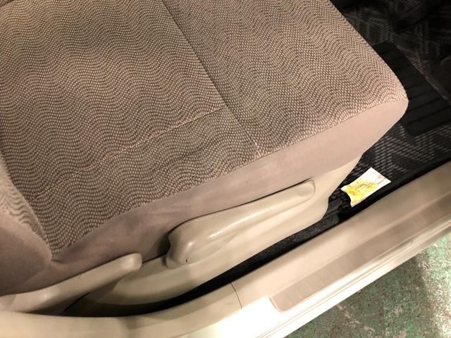 タントＸリミテッド　走行３８９８４キロ／ナビ／バックカメラ１年保証距離無制限　走行３８９８４キロ　ベンチシート　片側電動スライドドア　ナビ　バックカメラ　助手席エアバック　純正マット　パワーウィンドウ　取扱説明書　メンテナンスノート（埼玉県）の中古車