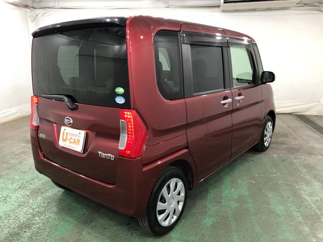 タントＸ　異臭／走行距離６６９６８キロ／ＣＤレシーバー／マット１年保証距離無制限　走行距離６６９６８キロ　ＣＤレシーバー　純正カーペットマット　助手席エアバッグ　オートライト　アイドリングストップ　片側電動スライドドア　プッシュボタンスタート　キーフリー（埼玉県）の中古車