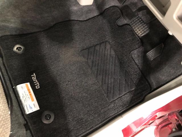タントＸ　異臭／走行距離６６９６８キロ／ＣＤレシーバー／マット１年保証距離無制限　走行距離６６９６８キロ　ＣＤレシーバー　純正カーペットマット　助手席エアバッグ　オートライト　アイドリングストップ　片側電動スライドドア　プッシュボタンスタート　キーフリー（埼玉県）の中古車