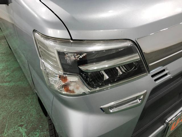 ハイゼットカーゴクルーズＳＡIII　走行距離５５３８２キロ／純正ナビ／マット１年保証距離無制限　走行距離５５３８２キロ　フルセグナビ　ブルートゥース　ＤＶＤ再生　純正フロアマット　オートマチックハイビーム　ＬＥＤヘッドランプ　アイドリングストップ　スマートアシスト３（埼玉県）の中古車