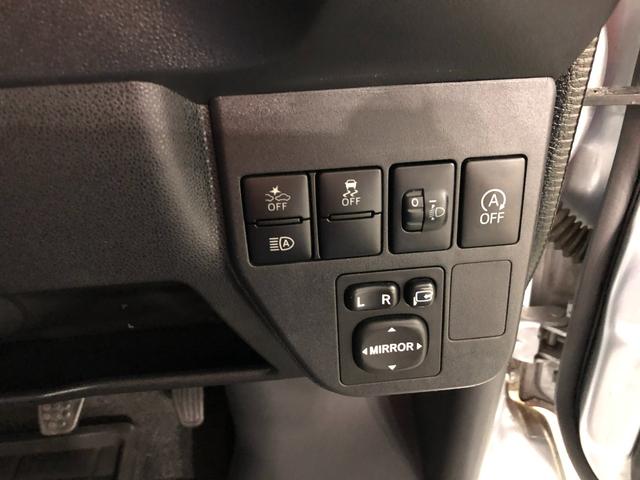 ハイゼットカーゴクルーズＳＡIII　走行距離５５３８２キロ／純正ナビ／マット１年保証距離無制限　走行距離５５３８２キロ　フルセグナビ　ブルートゥース　ＤＶＤ再生　純正フロアマット　オートマチックハイビーム　ＬＥＤヘッドランプ　アイドリングストップ　スマートアシスト３（埼玉県）の中古車