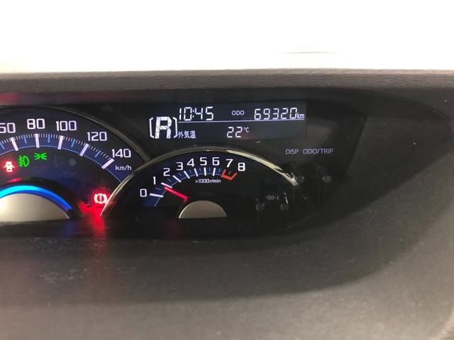 タントカスタムＸ　走行距離６９３２０キロ／純正ナビ／バックカメラ１年保証距離無制限　走行距離６９３２０キロ　純正フルセグナビ　バックカメラ　ブルートゥース　純正マット　助手席エアバッグ　ＬＥＤヘッドランプ　アイドリングストップ　片側電動スライドドア　キーフリー（埼玉県）の中古車