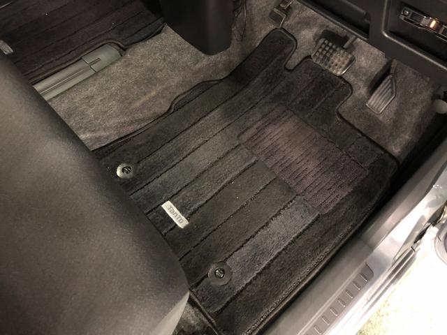 タントカスタムＸ　走行距離６９３２０キロ／純正ナビ／バックカメラ１年保証距離無制限　走行距離６９３２０キロ　純正フルセグナビ　バックカメラ　ブルートゥース　純正マット　助手席エアバッグ　ＬＥＤヘッドランプ　アイドリングストップ　片側電動スライドドア　キーフリー（埼玉県）の中古車