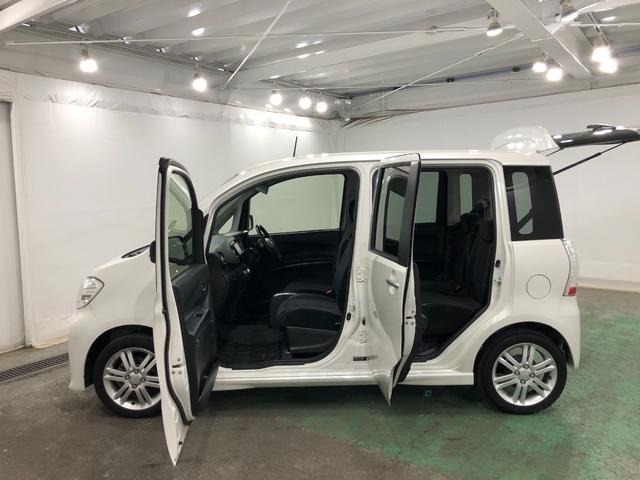 タントエグゼカスタムＲＳ　雹害／走行距離７３５６６キロ／ワンセグナビ１年保証距離無制限　走行距離７３５６６キロ　ワンセグナビ　純正マット　助手席エアバッグ　ＨＩＤヘッドランプ　アイドリングストップ　オートエアコン（埼玉県）の中古車