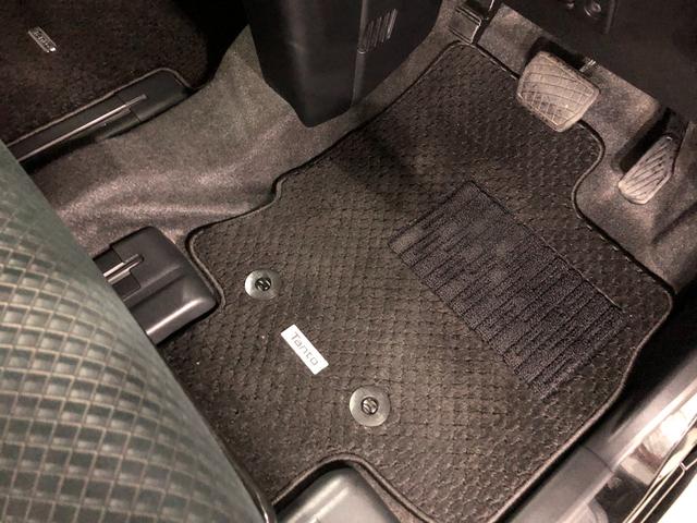 タントカスタムＸスタイルセレクション　雹害／走行距離２９９９０キロ１年保証距離無制限　走行距離２９９９０キロ　純正カーペットマット　ナビ　ＴＶ　バックカメラ　ドラレコ　サイドエアバッグ　ＬＥＤオートライト　アイドリングストップ　シートヒーター　両側電動スライドドア（埼玉県）の中古車