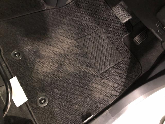 トールカスタムＧ　ＳＡII　雹害／タバコ臭／走行距離５４８０８キロ１年保証距離無制限　走行距離５４８０８キロ　車検整備付　フルセグナビ　バックカメラ　ブルートゥース　ドラレコ　純正マット　ＬＥＤヘッドランプ　アイドリングストップ　両側電動スライドドア　キーフリー（東京都）の中古車