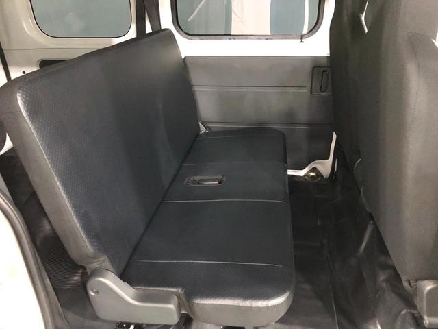 ハイゼットカーゴスペシャル　４ＷＤ一年保証・走行距離無制限　走行距離２５７２５キロ　４ＷＤ　純正カーペットマット　ＥＴＣ　ＡＭＦＭラジオ　アイドリングストップ　車検整備付（埼玉県）の中古車