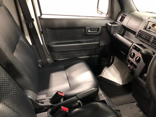 ハイゼットカーゴスペシャル　４ＷＤ一年保証・走行距離無制限　走行距離２５７２５キロ　４ＷＤ　純正カーペットマット　ＥＴＣ　ＡＭＦＭラジオ　アイドリングストップ　車検整備付（埼玉県）の中古車