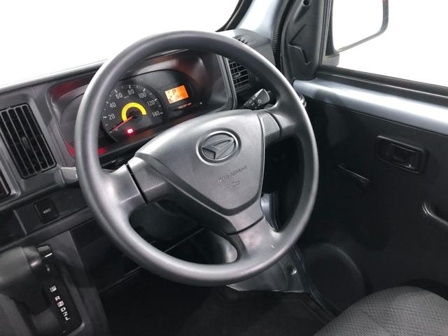 ハイゼットカーゴスペシャル　４ＷＤ／車検整備付／走行距離２８２５０キロ１年保証距離無制限　走行距離２８２５０キロ　車検整備付　４ＷＤ　ＣＤチューナー　純正フロアマット　アイドリングストップ　マニュアルエアコン（埼玉県）の中古車