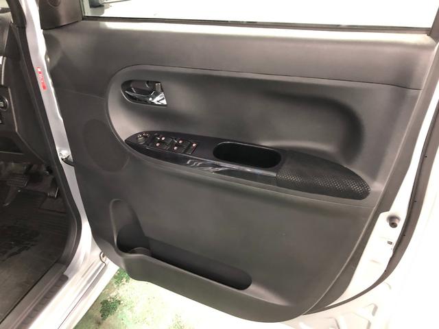 タントカスタムＸ　トップエディションＳＡIII　走行３８２４７キロ１年保証距離無制限　走行距離３８２４７キロ　純正フルセグナビ　バックカメラ　ブルートゥース　純正マット　ＬＥＤヘッドランプ　アイドリングストップ　シートヒーター　片側電動スライドドア　キーフリー（埼玉県）の中古車