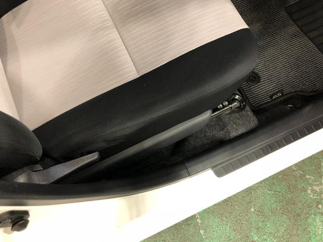 ミライースＬ　ＳＡIII　雹害／走行距離１３８０２キロ／ナビ／ドラレコ１年保証距離無制限　走行距離１３８０２キロ　ワンセグナビ　ブルートゥース　ドラレコ　純正マット　助手席エアバッグ　クリアランスソナー　オートマチックハイビーム　アイドリングストップ（埼玉県）の中古車