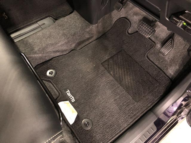 タントカスタムＲＳ　トップエディションＳＡIIIナビ／後席モニター一年保証・走行距離無制限　走行距離７１１６８キロ　フルセグナビ　後席モニター　　バックカメラ　ブルートゥース　ＵＳＢ　ドラレコ　オートライト　ＬＥＤヘッドランプ　両側電動スライドドア（埼玉県）の中古車