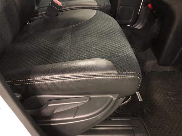 タントカスタムＲＳセレクション　走行距離２７１９２キロ／純正ナビ１年保証距離無制限　走行距離２７１９２キロ　純正フルセグナビ　パノラマモニター　純正マット　サイドエアバッグ　ＬＥＤヘッドランプ　アイドリングストップ　シートヒーター　両側電動スライドドア　キーフリー（埼玉県）の中古車