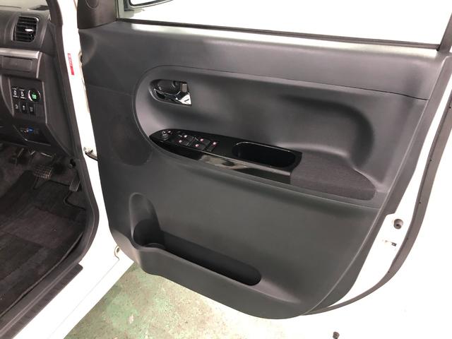 タントカスタムＲＳ　スマートセレクションＳＡ　純正ナビ／後席モニタ一年保証・走行距離無制限　走行距離９７０４３キロ　フルセグナビ　ブルートゥース　ＵＳＢ　バックカメラ　ＤＶＤ再生　オートライト　ＬＥＤヘッドライト　ベンチシート　両側電動スライドドア（東京都）の中古車
