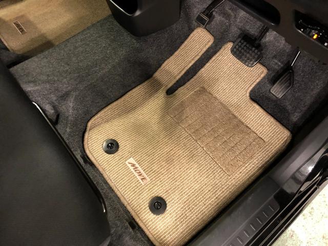 ムーヴカスタム　ＲＳスマートセレクションＳＡ＆ＳＮ　４ＷＤ／ナビ１年保証距離無制限　走行距離９６４７４キロ　４ＷＤ　ワンセグナビ　バックカメラ　ブルートゥース　ＤＶＤ再生　純正マット　助手席エアバッグ　オートライト　ＬＥＤヘッドランプ　アイドリングストップ（埼玉県）の中古車