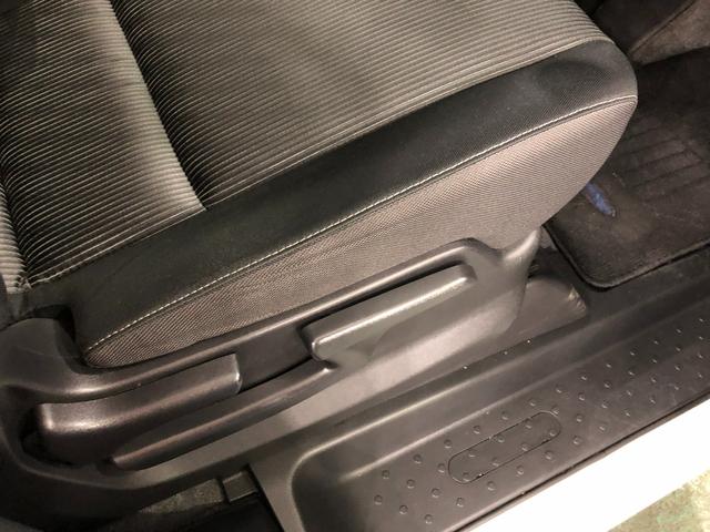 セレナｅ−パワー　ハイウェイスターＶ　走行２７４７７キロ／大型ナビ１年保証距離無制限　走行距離２７４７７キロ　純正フルセグナビ　アラウンドビューモニター　ブルートゥース　ドラレコ　後席モニター　純正マット　サイドエアバッグ　オートライト　両側電動スライドドア（埼玉県）の中古車