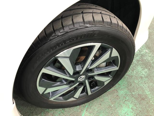 セレナｅ−パワー　ハイウェイスターＶ　走行２７４７７キロ／大型ナビ１年保証距離無制限　走行距離２７４７７キロ　純正フルセグナビ　アラウンドビューモニター　ブルートゥース　ドラレコ　後席モニター　純正マット　サイドエアバッグ　オートライト　両側電動スライドドア（埼玉県）の中古車