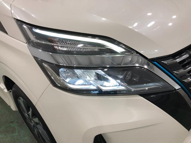 セレナｅ−パワー　ハイウェイスターＶ　走行２７４７７キロ／大型ナビ１年保証距離無制限　走行距離２７４７７キロ　純正フルセグナビ　アラウンドビューモニター　ブルートゥース　ドラレコ　後席モニター　純正マット　サイドエアバッグ　オートライト　両側電動スライドドア（埼玉県）の中古車