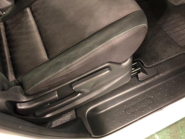 セレナハイウェイスター　Ｖセレクション　ナビ／後席モニター一年保証・走行距離無制限　走行距離　６３６１３キロ　フルセグナビ　ブルートゥース　全周囲カメラ　ドラレコ　後席モニター　ＥＴＣ　両側電動スライドドア（埼玉県）の中古車