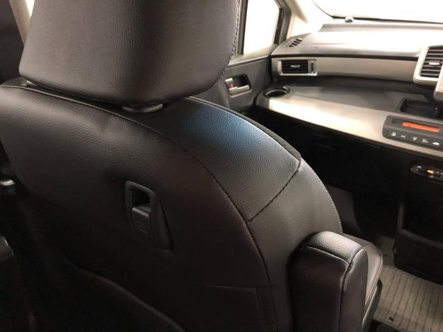 フリードハイブリッドジャストセレクション＋　走行距離５２３７１キロ／ワンセグナビ１年保証距離無制限　走行距離５２３７１キロ　ワンセグナビ　ブルートゥース　バックカメラ　ドラレコ　純正マット　助手席エアバッグ　オートライト　ＨＩＤヘッドランプ　両側電動スライドドア（埼玉県）の中古車