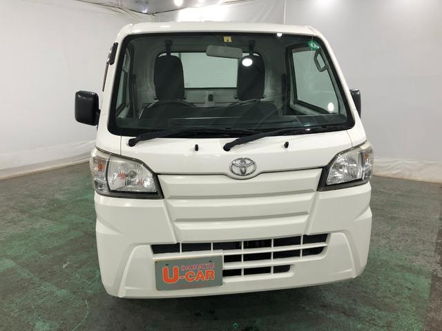 ピクシストラックスタンダード　４ＷＤ／ＭＴ／車検整備付／走行７６１９４キロ１年保証距離無制限　走行距離７６１９４キロ　４ＷＤ　ＭＴ５速　車検整備付　ＦＭＡＭラジオ　純正カーペットマット　マニュアルエアコン（埼玉県）の中古車