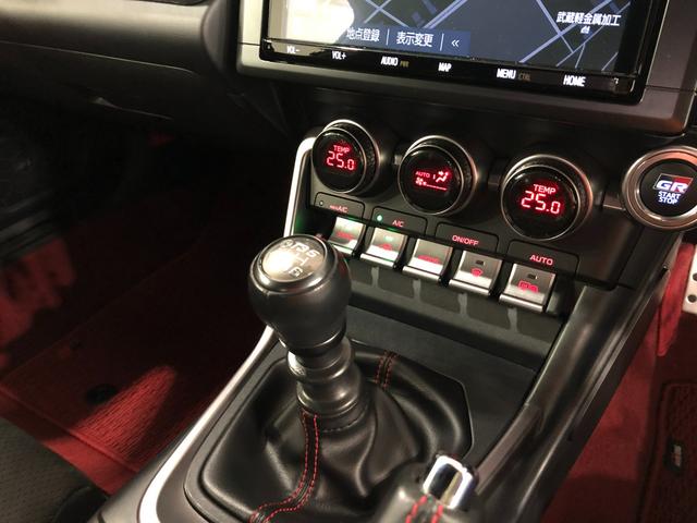 ＧＲ８６ＲＺ　走行距離２８１３４キロ／フルセグナビ／バックカメラ１年保証距離無制限　走行距離２８１３４キロ　フルセグナビ　バックカメラ　ブルートゥース　ドラレコ　純正マット　サイドエアバッグ　オートライト　ＬＥＤヘッドランプ　シートヒーター（埼玉県）の中古車