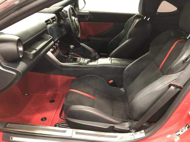 ＧＲ８６ＲＺ　走行距離２８１３４キロ／フルセグナビ／バックカメラ１年保証距離無制限　走行距離２８１３４キロ　フルセグナビ　バックカメラ　ブルートゥース　ドラレコ　純正マット　サイドエアバッグ　オートライト　ＬＥＤヘッドランプ　シートヒーター（埼玉県）の中古車