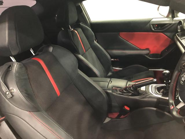 ＧＲ８６ＲＺ　走行距離２８１３４キロ／フルセグナビ／バックカメラ１年保証距離無制限　走行距離２８１３４キロ　フルセグナビ　バックカメラ　ブルートゥース　ドラレコ　純正マット　サイドエアバッグ　オートライト　ＬＥＤヘッドランプ　シートヒーター（埼玉県）の中古車
