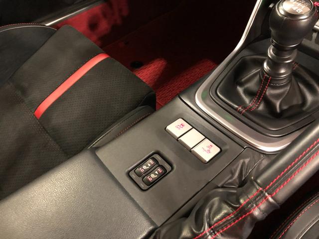 ＧＲ８６ＲＺ　走行距離２８１３４キロ／フルセグナビ／バックカメラ１年保証距離無制限　走行距離２８１３４キロ　フルセグナビ　バックカメラ　ブルートゥース　ドラレコ　純正マット　サイドエアバッグ　オートライト　ＬＥＤヘッドランプ　シートヒーター（埼玉県）の中古車